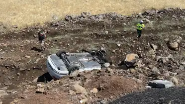 Siverek'te Otomobil Devrildi: 4 Yaralı