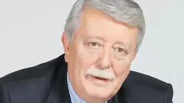 Ünlü Gazeteci ve Televizyoncu Aziz Üstel Hayatını Kaybetti