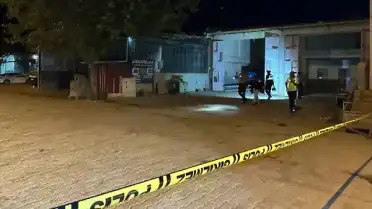 Uşak Sivaslı'da Esnaf Arasında Silahlı Kavga: 13 Yaralı