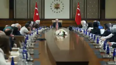 Cumhurbaşkanı Erdoğan, Kahramanmaraş'taki Okul Saldırısı Mağduru Ailelerle Bir Araya Geldi