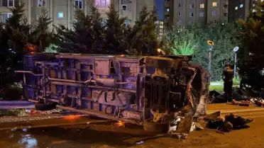 Esenler'de Minibüsün Neden Olduğu Zincirleme Kazada 1 Kişi Öldü, 5 Kişi Yaralandı