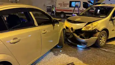 Osmaniye'de Trafik Kazası: 4 Yaralı