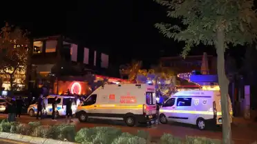 Denizli'de Silahlı Saldırı: Kafede Çıkan Kavgada 2 Kişi Hayatını Kaybetti, 4 Yaralı