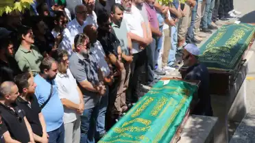 Denizli'de Trafik Kazası: Baba ve Oğlu Hayatını Kaybetti