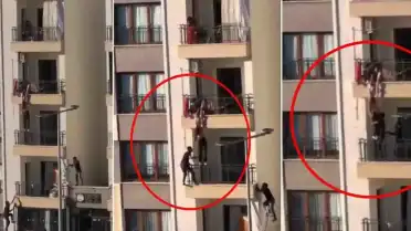 Diyarbakır'da Üçüncü Kattan Düşmek Üzere Olan Çocuk Kurtarıldı