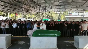 Gemi Kazasında Hayatını Kaybeden G.G. Mersin'de Toprağa Verildi