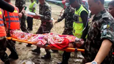 Nepal'deki Sel Felaketinde Tünelde Kalan İki İşçi 9 Gün Sonra Kurtarıldı