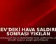 Kiev'deki Hava Saldırısı Sonrası Yıkılan Binanın Enkazı Görüntülendi: 24 Ölü
