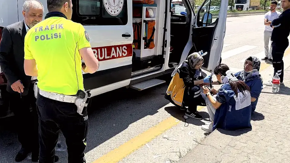 Ankara-Çubuk Yolu'nda Zincirleme Kaza: 3 Yaralı