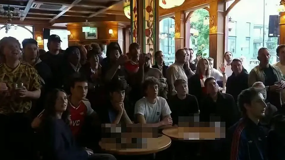 Arsenal, 22 Yıllık Hasretin Ardından Premier Lig'de Şampiyon Oldu