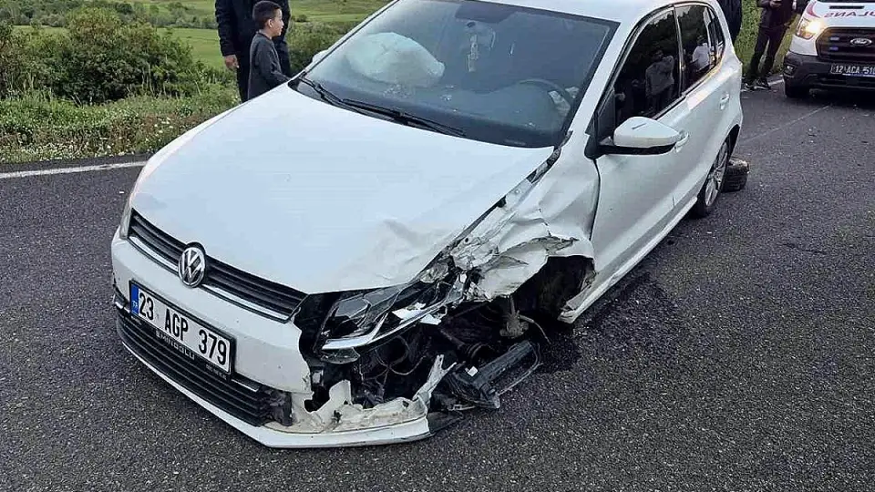 Bingöl'de Trafik Kazası: 9 Yaralı