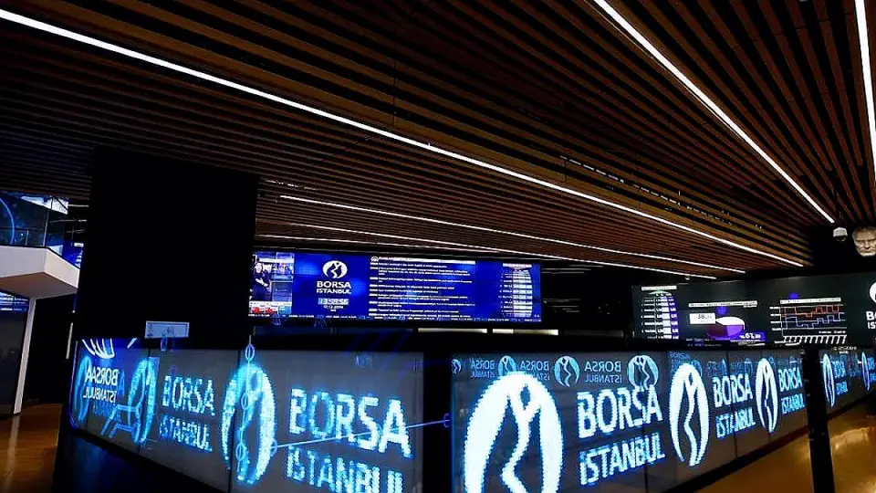 BIST 100 Endeksi Güne Yükselişle Başladı: TCMB Verileri ve Trump-Şi Görüşmesi Takip Edilecek