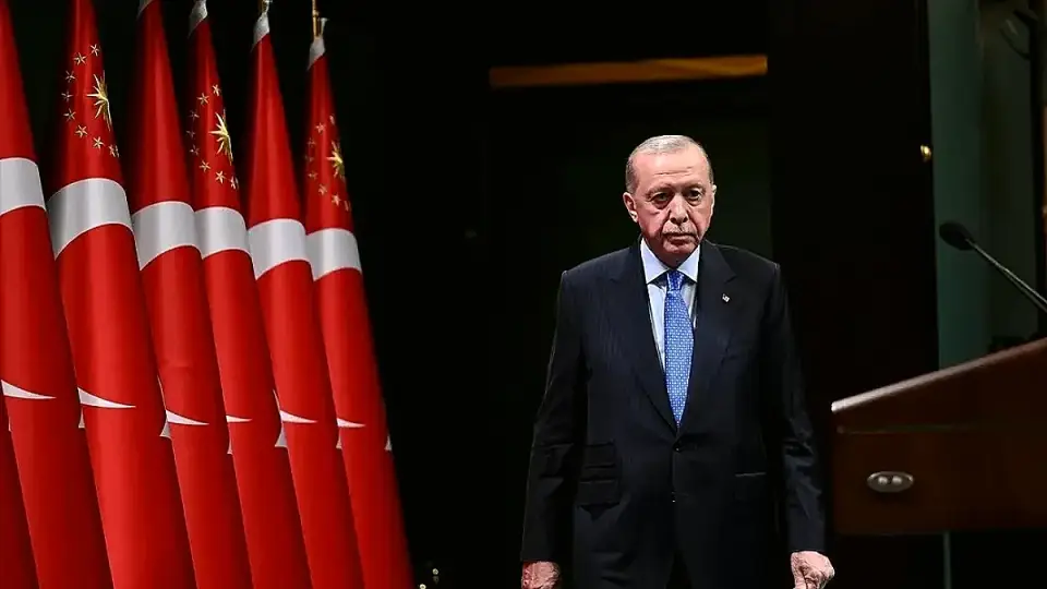 Cumhurbaşkanlığı Kabinesi Yoğun Gündemle Toplanıyor: Dış Politika ve İç Güvenlik Masada