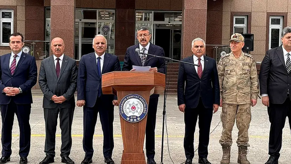 Diyarbakır Merkezli Narkotik Operasyonu: 23 İlde 402 Şüpheliye Eş Zamanlı Baskın
