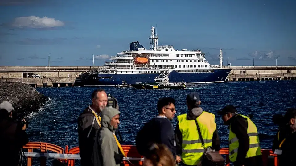Hantavirüs Salgını: MV Hondius Gemisi Hollanda'da Karantinaya Alındı
