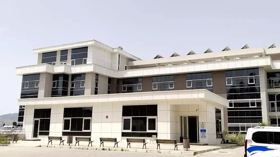 İzmir'de Yanmış Ceset Bulundu: Şüpheli Kadın İfade Verdi