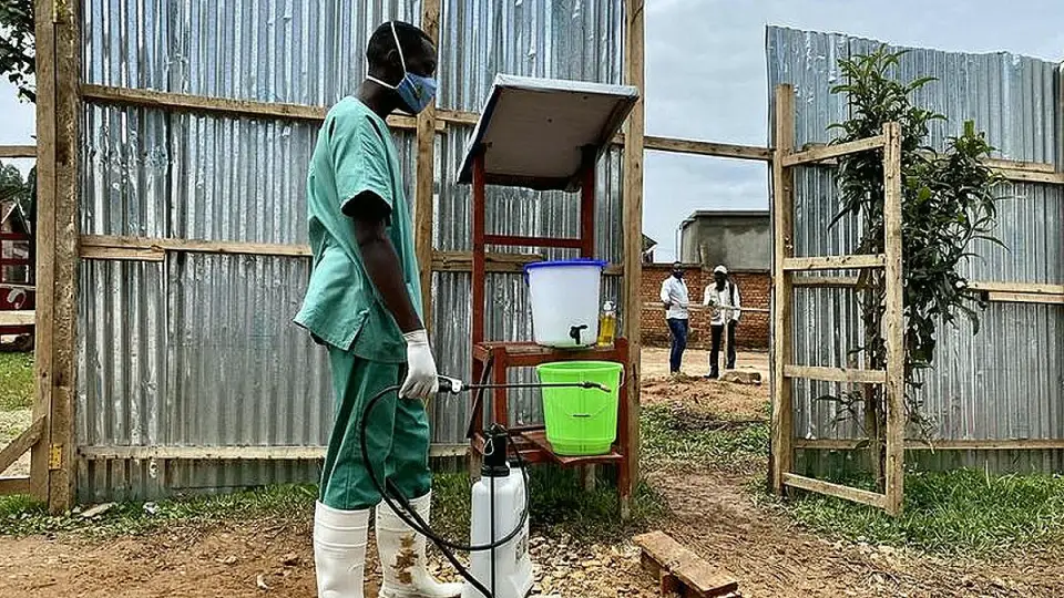 Kongo'da Ebola Salgınında Can Kaybı 131'e Yükseldi
