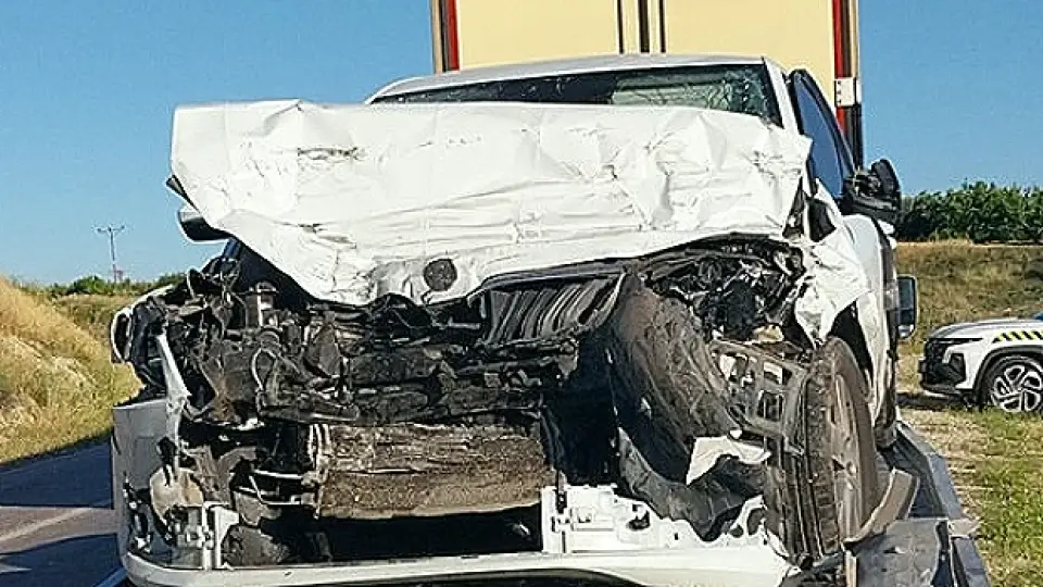 Mut-Silifke kara yolunda trafik kazası: Anne ve kızı hayatını kaybetti, baba ağır yaralı