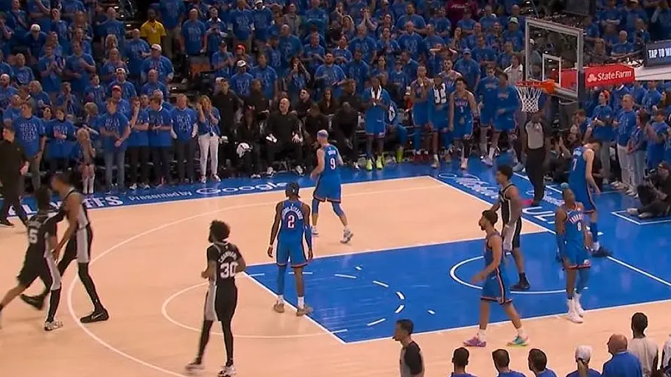 NBA Play-off'larında Spurs, Thunder'ı Uzatmada Mağlup Etti