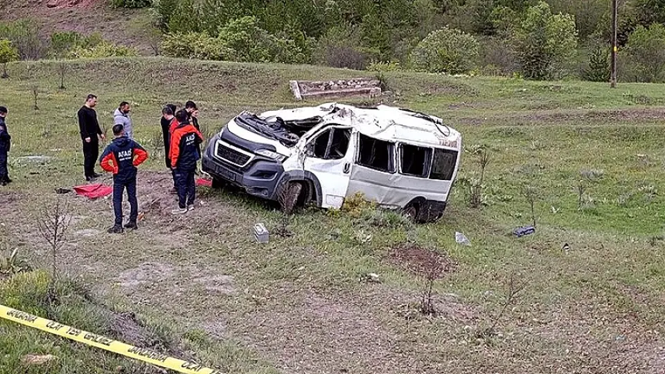 Yozgat'ta Öğrenci Servisi Devrildi: 2 Ölü, 7 Yaralı