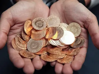 Altın Fiyatlarında Kritik Saatler: Fed ve ECB Kararları İzleniyor