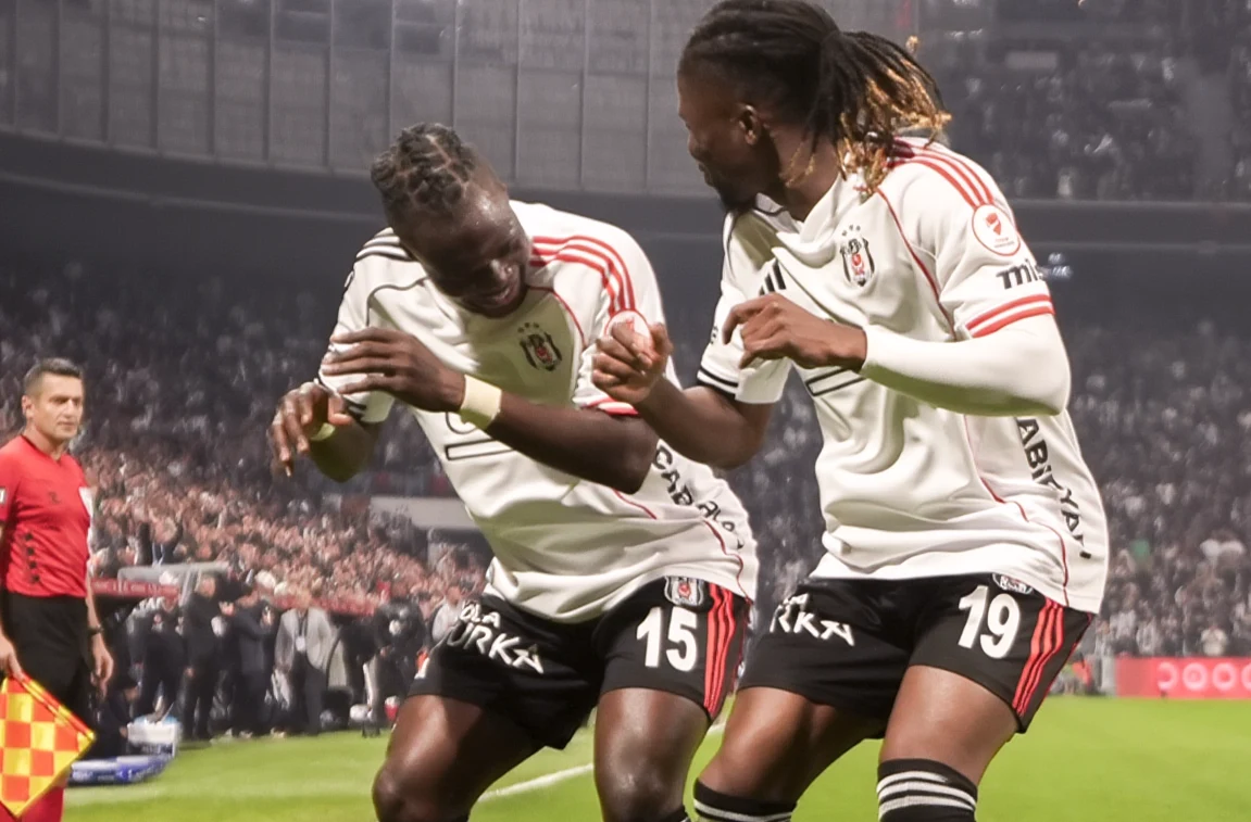 Beşiktaş, Ziraat Türkiye Kupası'nda Yarı Finale Yükseldi