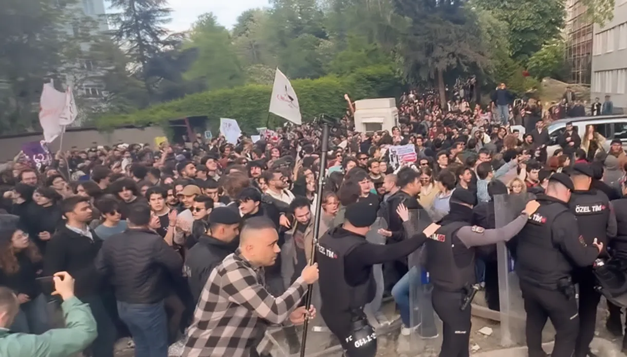 Boğaziçi'ndeki protesto davasında 'inşaat çukuru' savunması