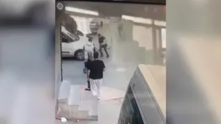 Esenler'de asker eğlencesinde silahlı saldırı: 17 yaşındaki genç ağır yaralandı