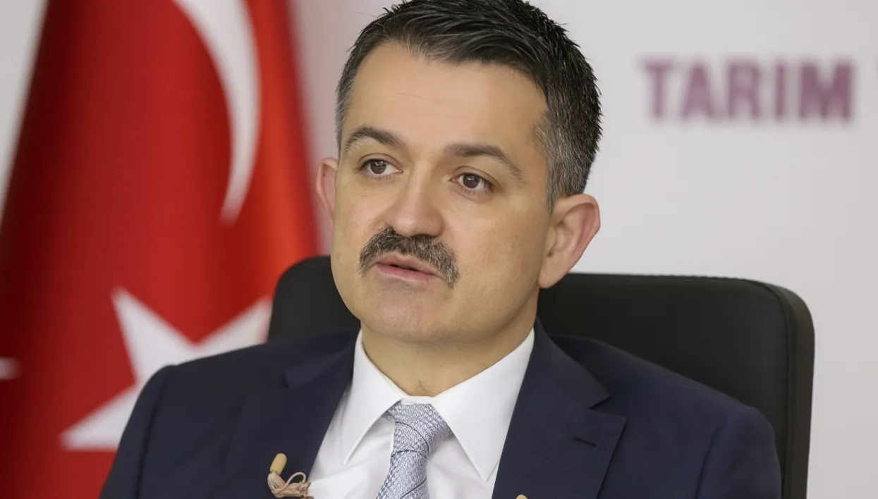 Eski Bakan Bekir Pakdemirli BİM Bağımsız Yönetim Kurulu Üyeliği İçin Aday Gösterildi