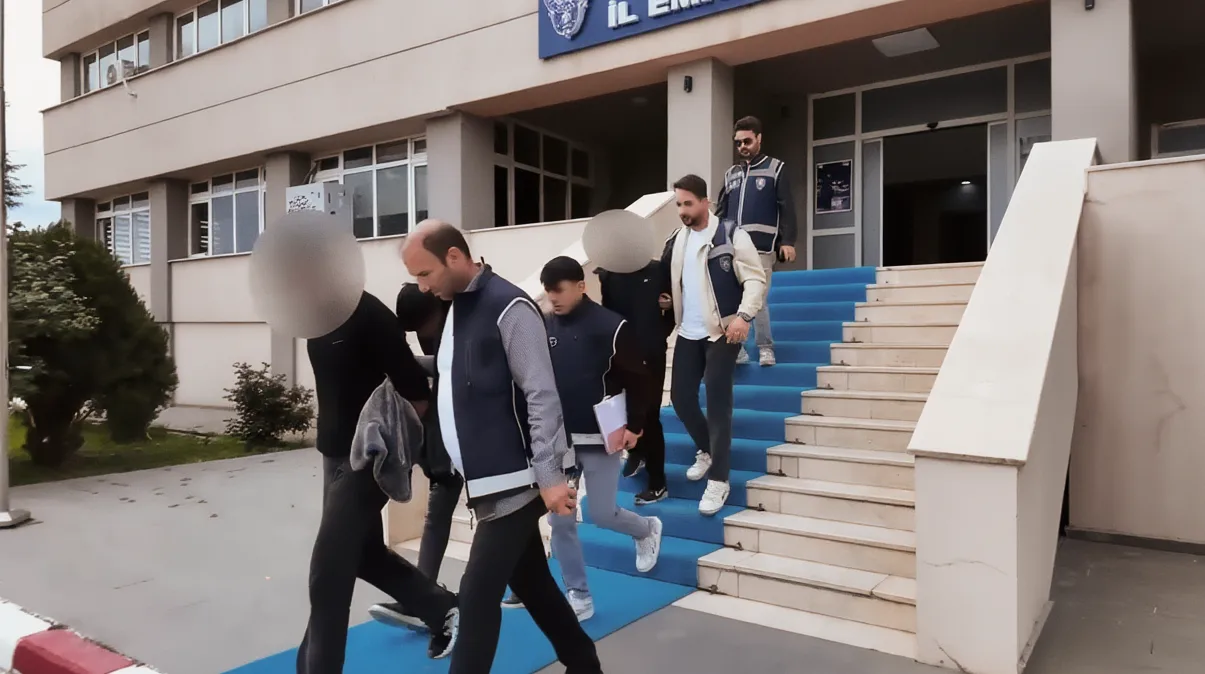 Iğdır'da Düzensiz Göçmen Sevk ve Barındırma Operasyonu: 3 Tutuklama
