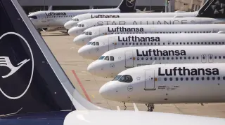 Lufthansa, İran Savaşının Etkisiyle 20 Bin Uçuş İptal Etti