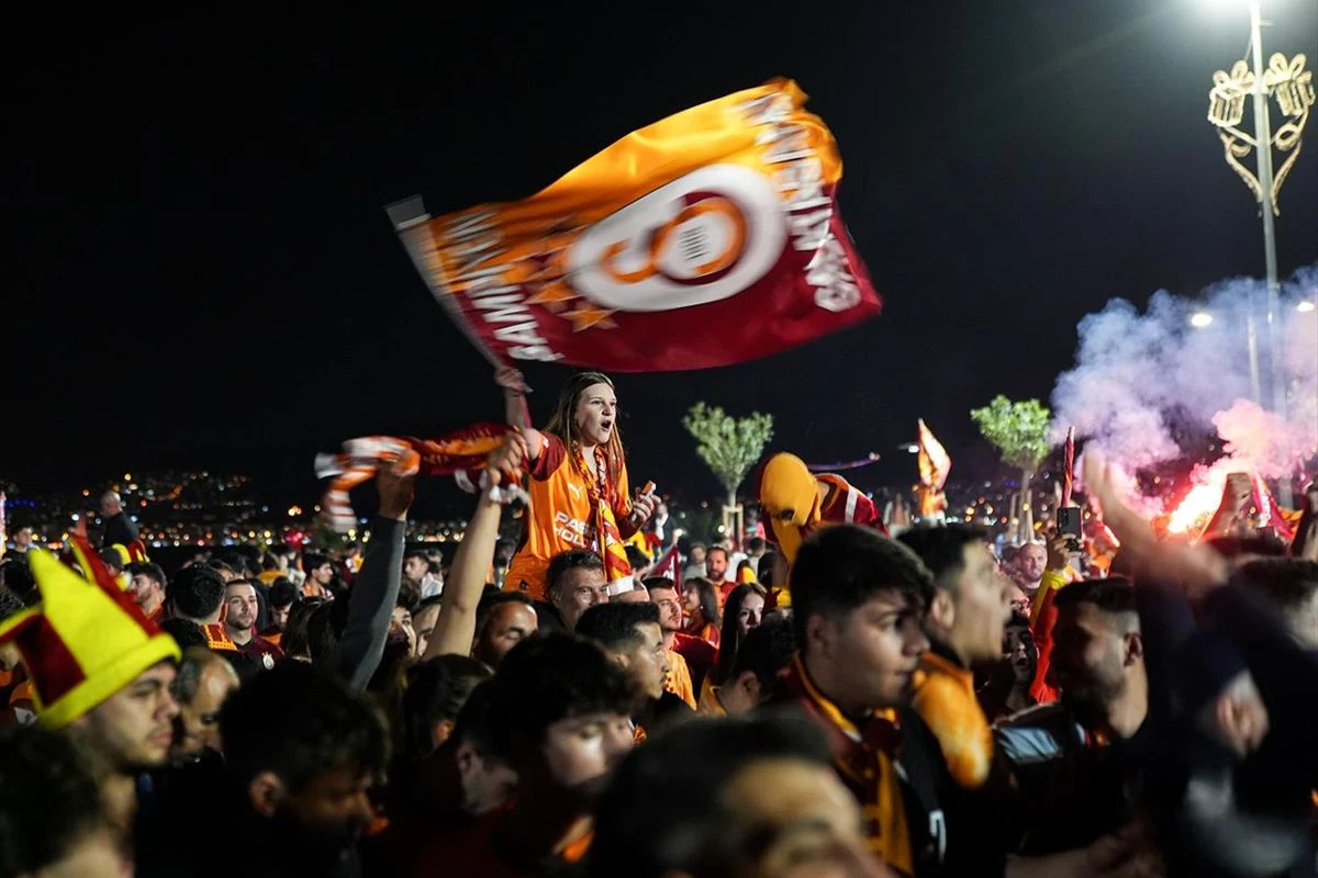 Galatasaray'ın 26. Şampiyonluğu 81 İlde Coşkuyla Kutlandı