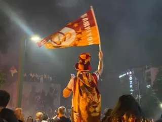 Galatasaray, Ankara'da 26. Şampiyonluğunu Taraftarıyla Kutladı