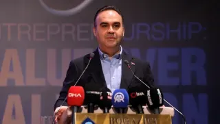 Bakan Kacır: Nitelikli insan kaynağı ile küresel üretimde merkez üssü olduk