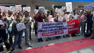 Asgari Ücrete ve Emekli Maaşlarına Zam Talebiyle Eylem Yapıldı