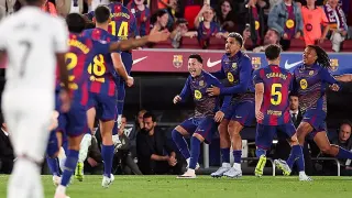 Barcelona, Real Madrid'i yenerek LaLiga şampiyonu oldu