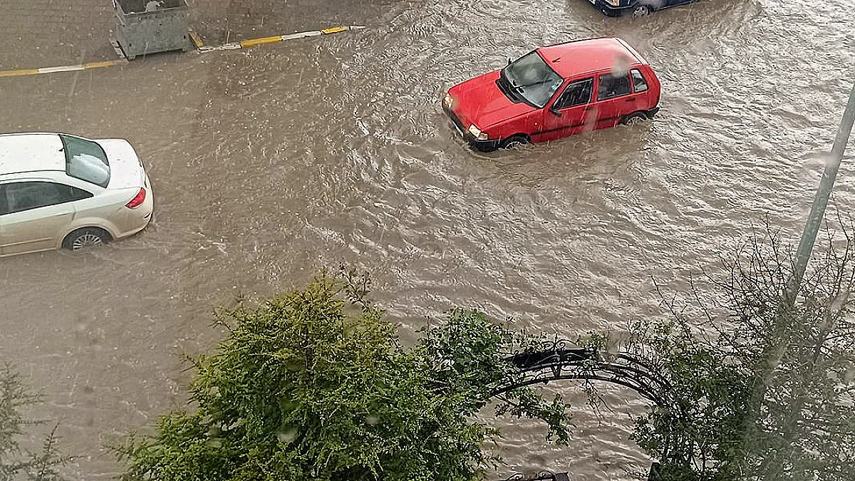 Çankırı'da Sağanak Yağış Sel ve Su Baskınlarına Neden Oldu