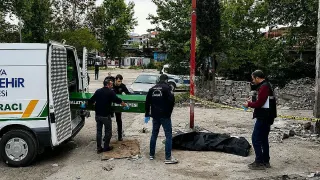 Elektrik Direğinden Düşen Hurdacının Ölümü Kamerada