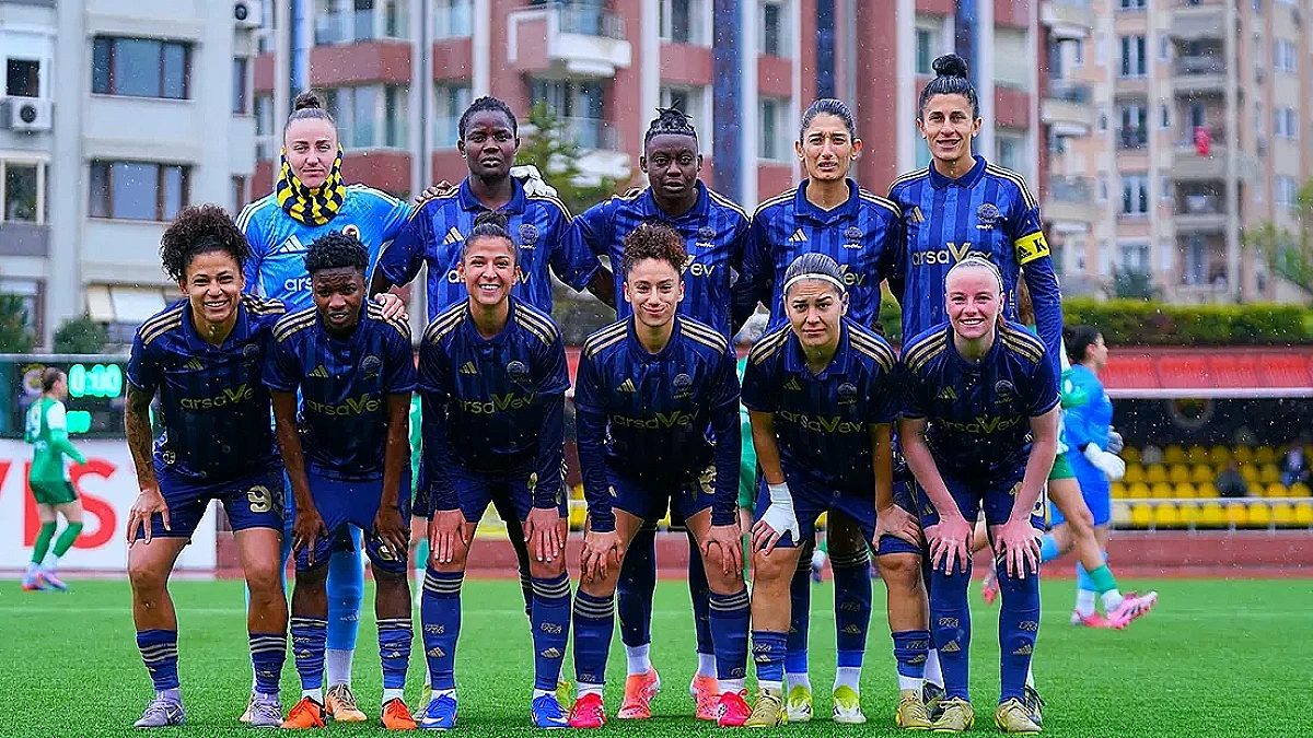 Fenerbahçe Kadın Futbol Takımı Şampiyon Oldu