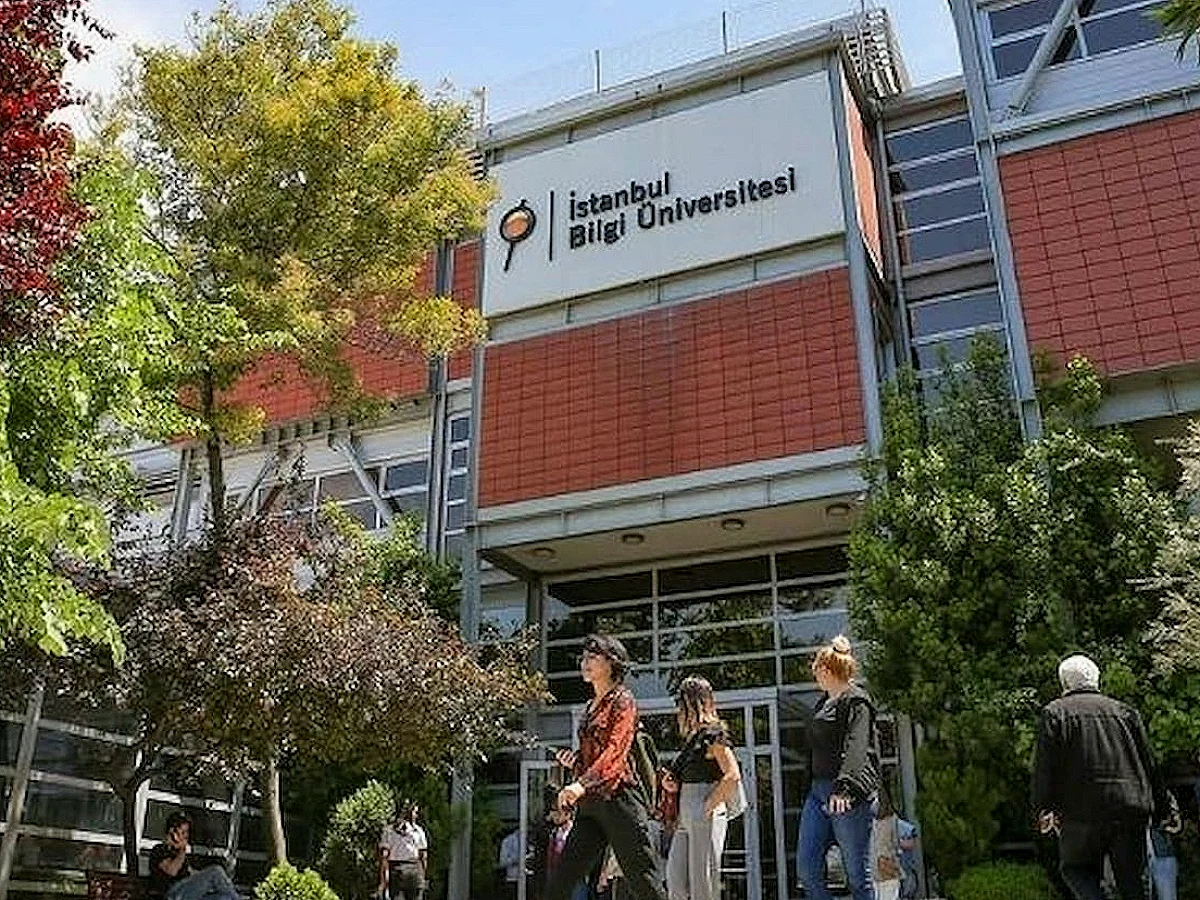 İstanbul Bilgi Üniversitesi'nin Faaliyet İzni Kaldırıldı