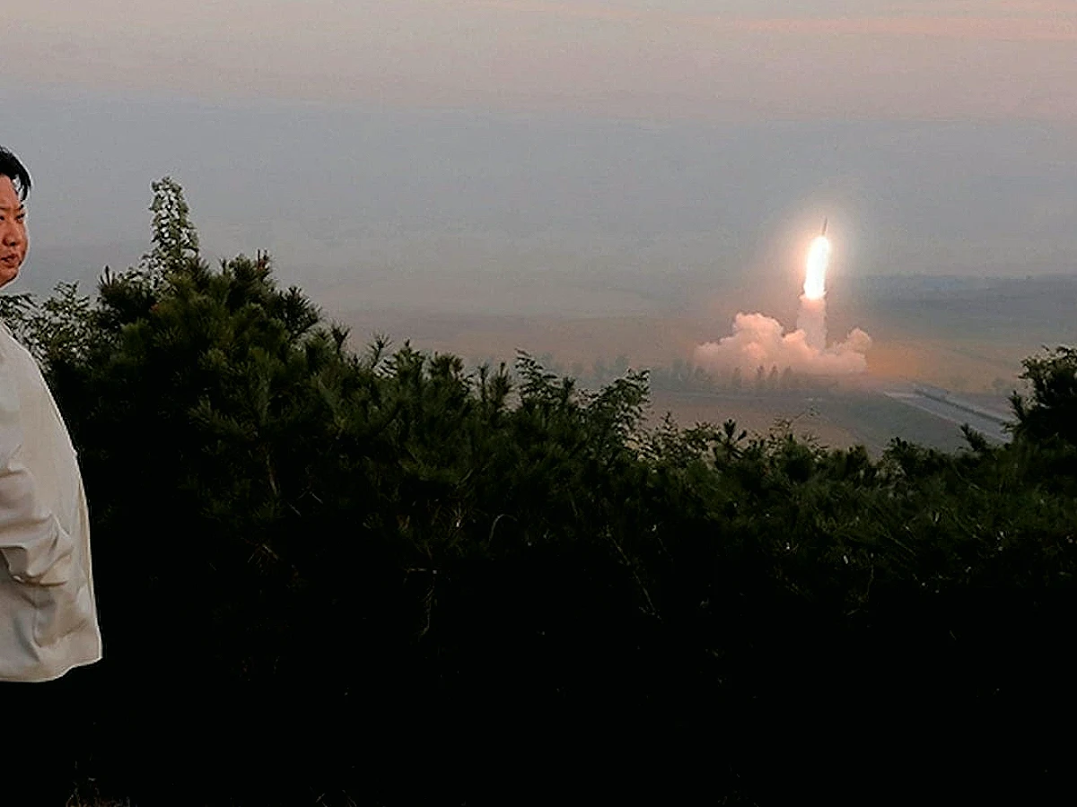 Kuzey Kore Lideri Kim Jong-un'a Suikast Girişimi Olursa Otomatik Nükleer Saldırı Devreye Girecek