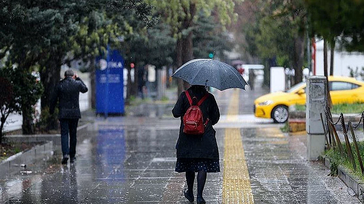 Meteoroloji'den Sağanak Uyarısı: Trakya ve İç Anadolu'nun Kuzeyine Dikkat