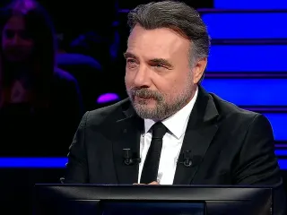 O.K. Gıda Zehirlenmesi Şüphesiyle Hastaneye Kaldırıldı