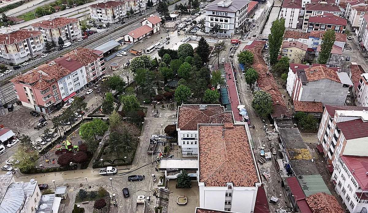 Samsun'un Havza İlçesinde Sel Felaketi: Hasar Tespiti Sürüyor