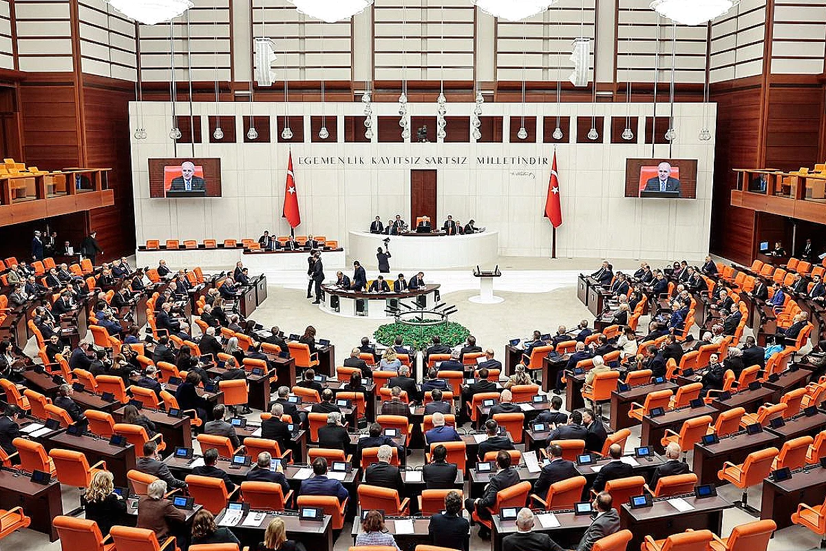 TBMM'de Varlık Barışı Teklifi Görüşüldü: Tartışmalar ve Eleştiriler