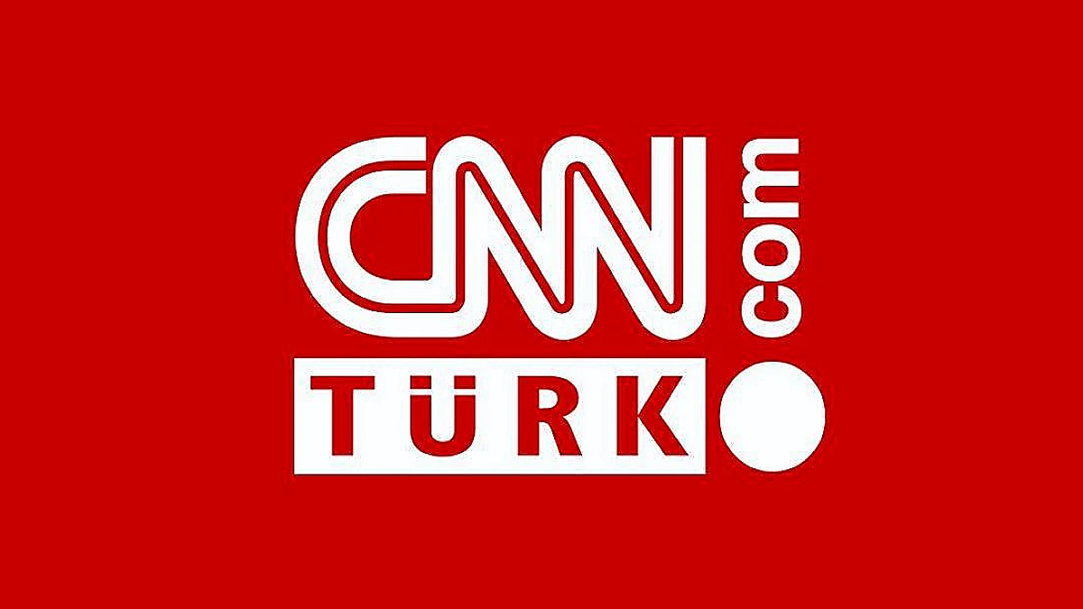 Tokat'ta Yağış Nedeniyle Yola Kaya Parçaları Düştü