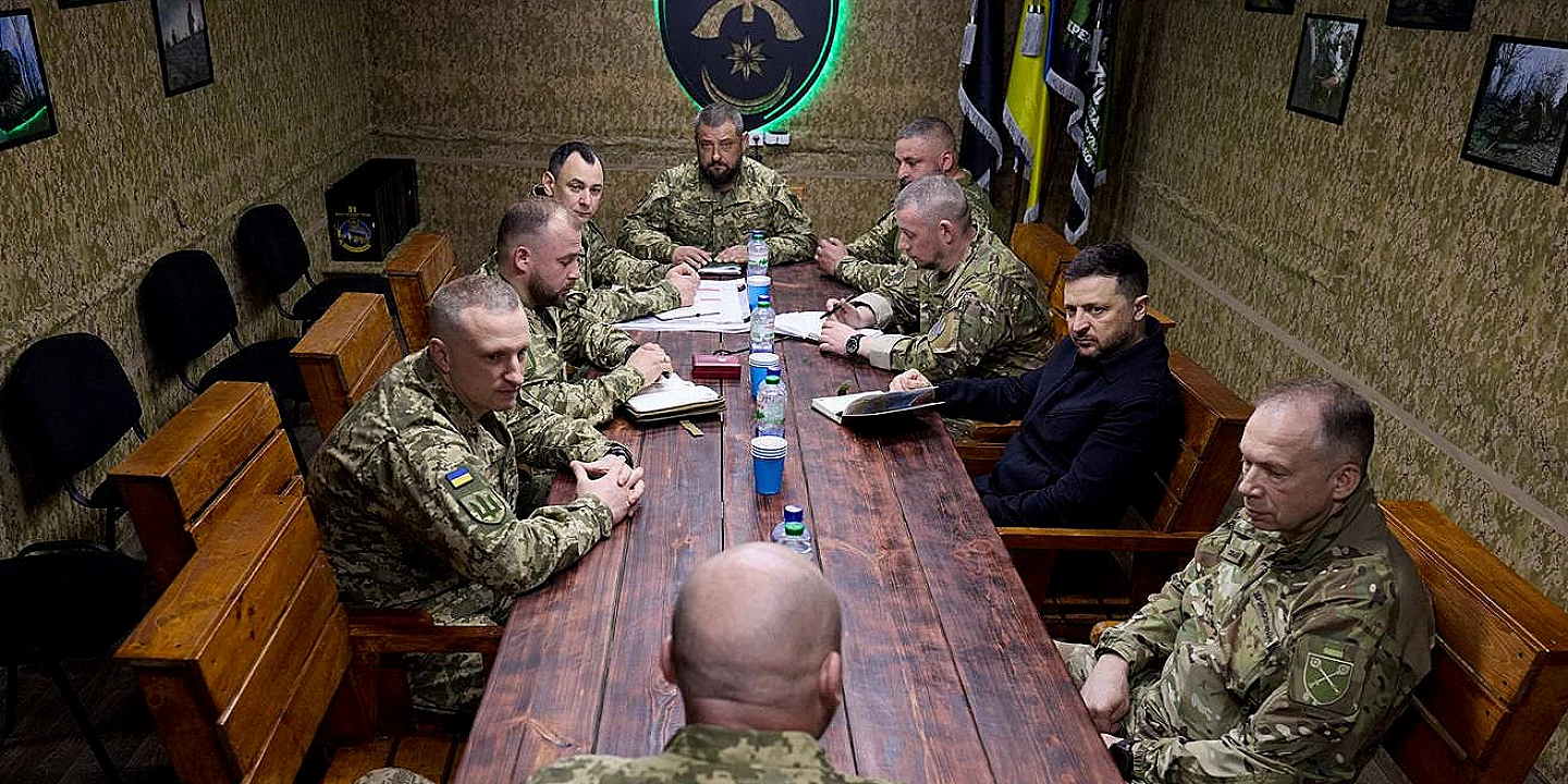Ukrayna'da Savaş: Rusya Ateşkesi İhlal Ediyor, Zelensky'den Açıklama
