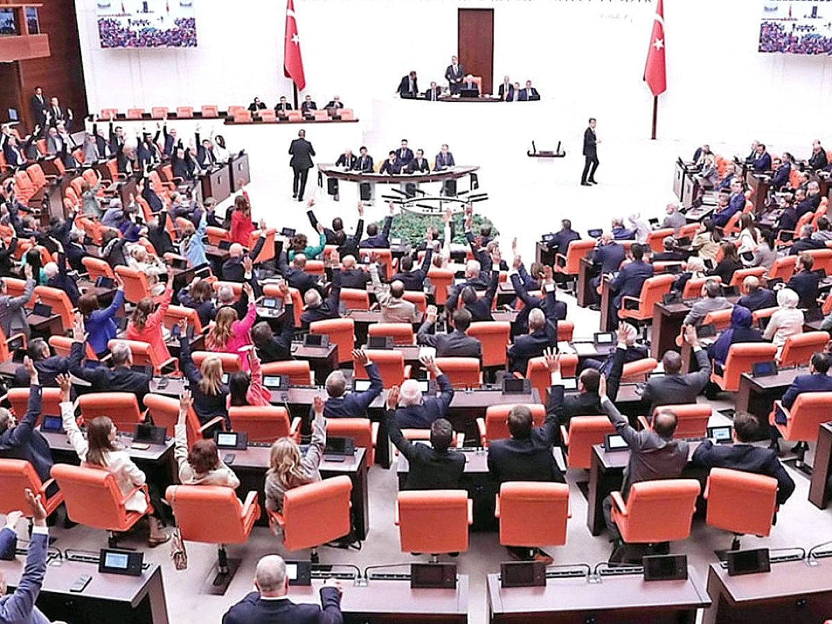 Varlık Barışı Kabul Edildi: Kara Para ve Faiz Sarmalı Endişeleri Dile Getirildi