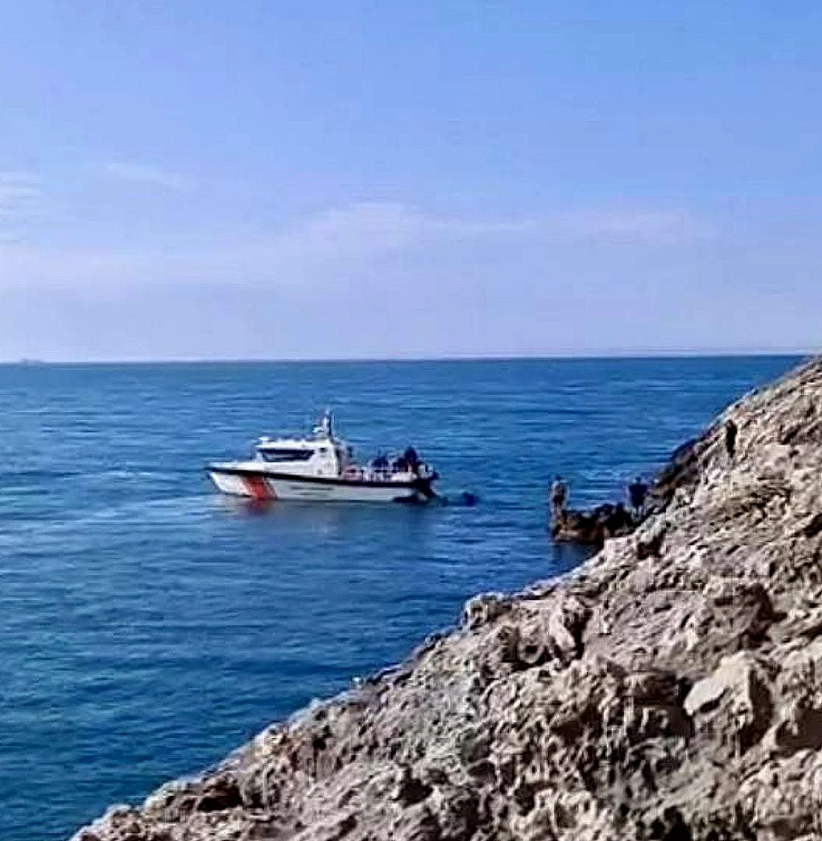 Zıpkınla Balık Avlarken Kaybolan Kişi 15 Metre Derinlikte Baygın Bulundu